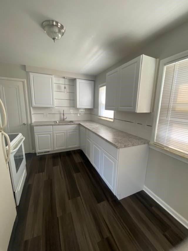 21843 Brittany Ave - Photo 3 of 18