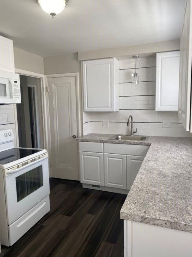 21843 Brittany Ave - Photo 4 of 18