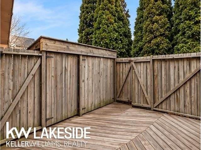 8439 Hickory Dr - Photo 4 of 19