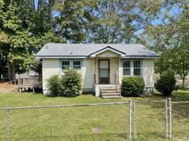 featured image of 1705 Mcdowell St #1
