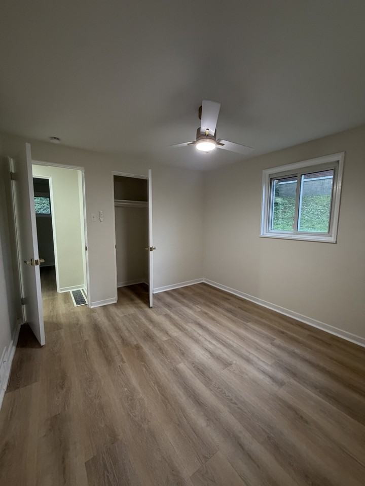 115 Elias Dr #1 - Photo 4 of 17