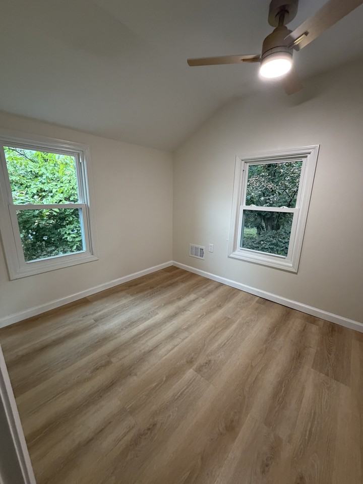 231 Rodi Rd #1 - Photo 3 of 16