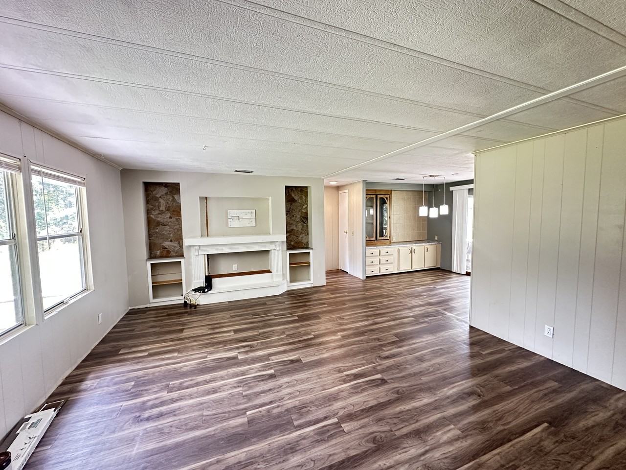 142 Naomi Rd #1 - Photo 6 of 19