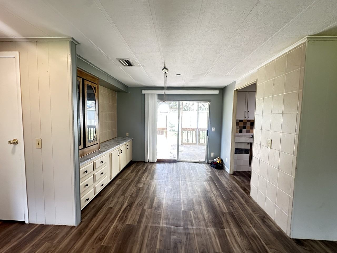 142 Naomi Rd #1 - Photo 7 of 19