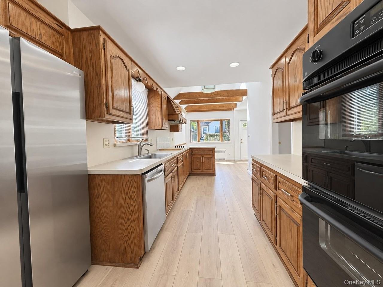 72 Primrose Ave - Photo 6 of 30