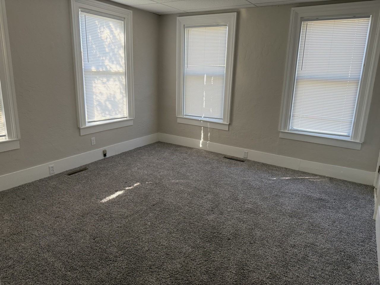 28 Church Ave #1 - Photo 3 of 11