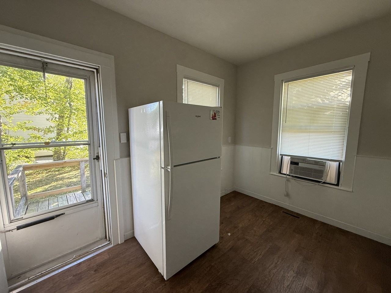 28 Church Ave #1 - Photo 4 of 11