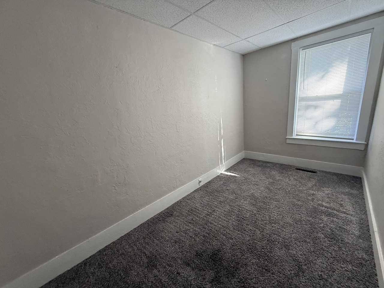 28 Church Ave #1 - Photo 5 of 11