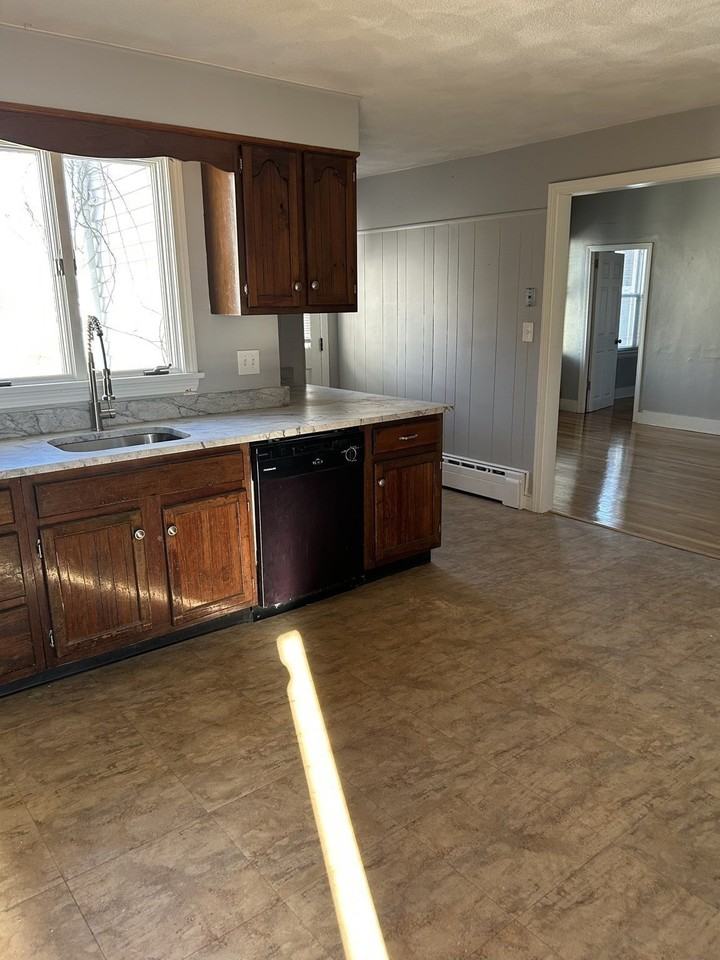 123 East St #1 - Photo 5 of 22