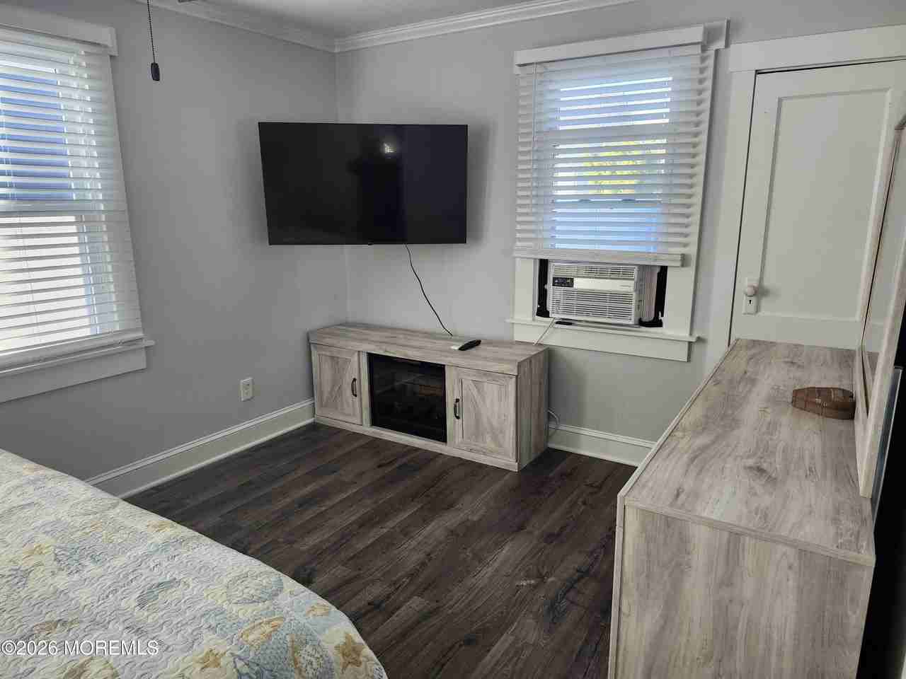 200 15th Ave - Photo 7 of 13