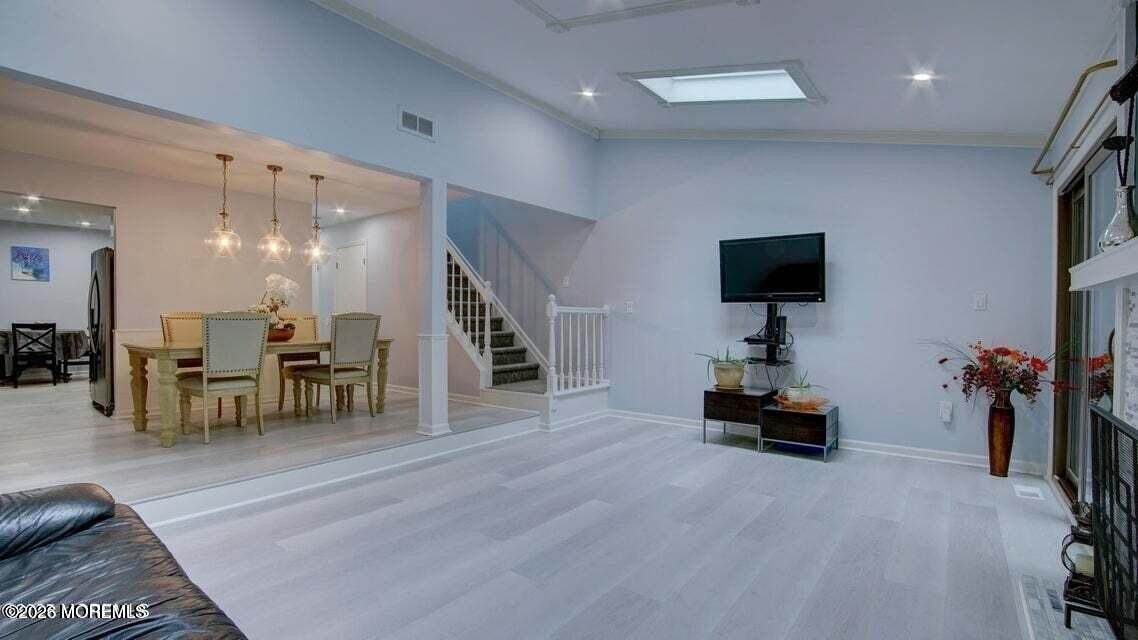 57 Chestnut Way #5-7 - Photo 6 of 20