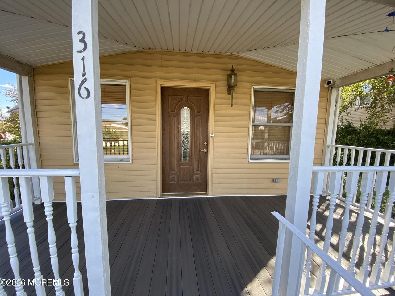 316 Hillside Ave - Photo 5 of 28