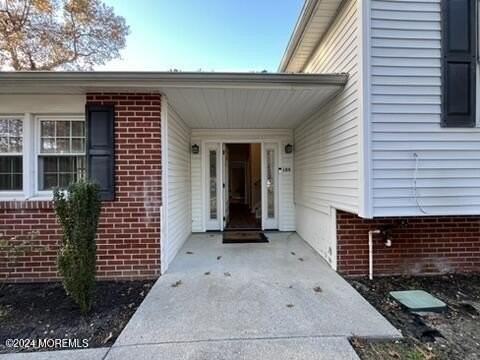 109 Cates Rd - Photo 5 of 50