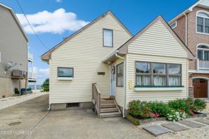 featured image of 78 Sheridan St