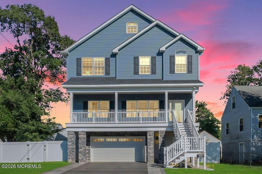 122 Dock St - Photo 3 of 37
