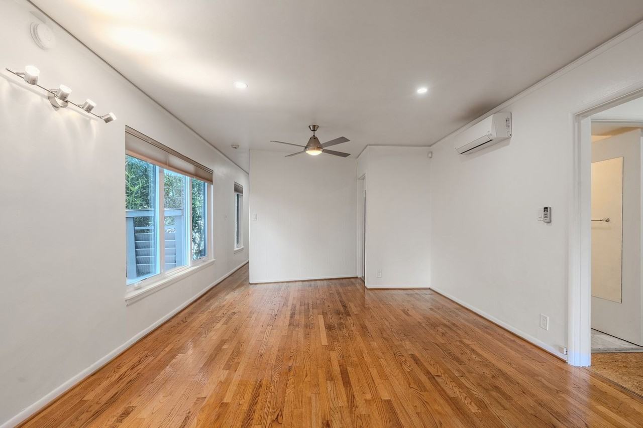 416 Mesa Rd #1 - Photo 5 of 10