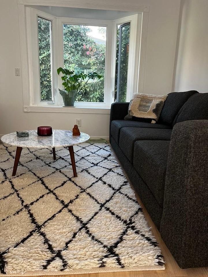 1246 Palms Blvd #1 - Photo 4 of 10