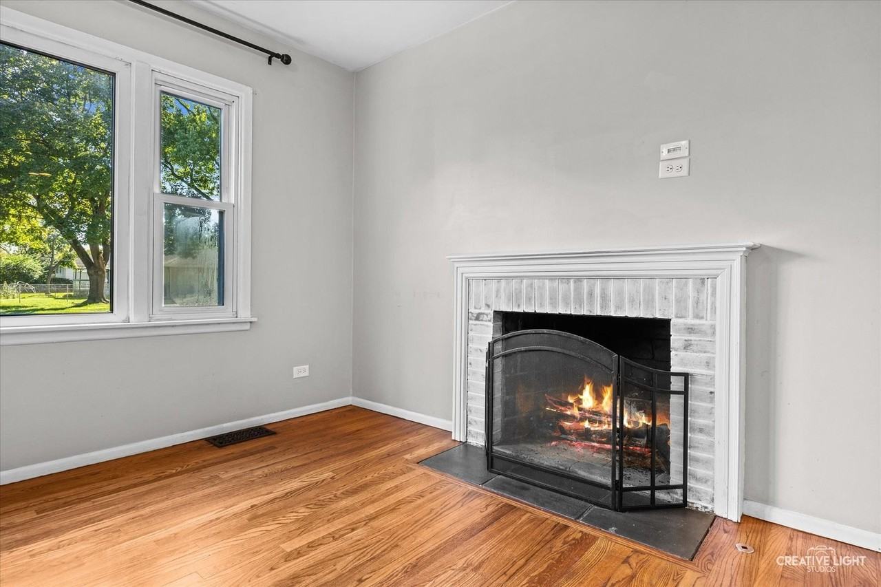1114 S President St - Photo 4 of 17