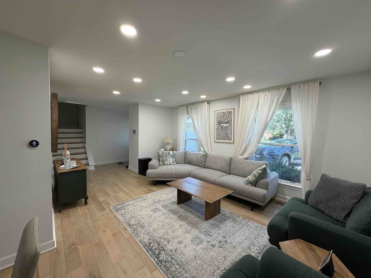 3927 Crestwood Dr - Photo 2 of 25