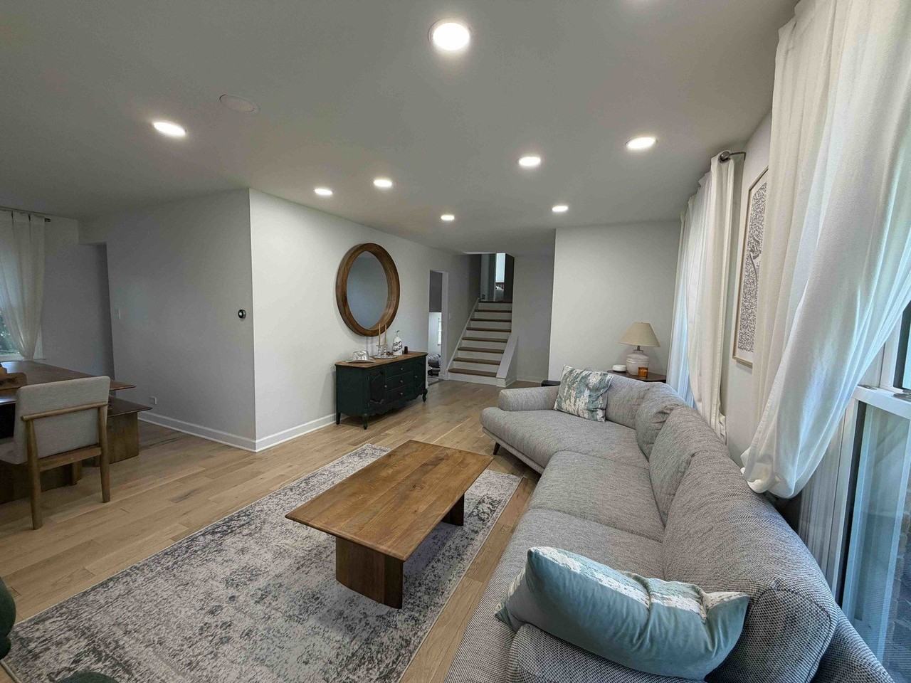 3927 Crestwood Dr - Photo 3 of 25