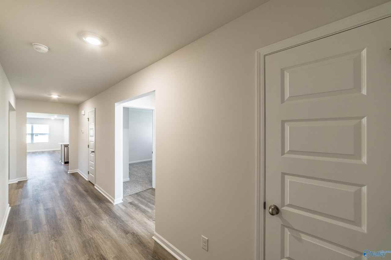 153 List Rd - Photo 4 of 45