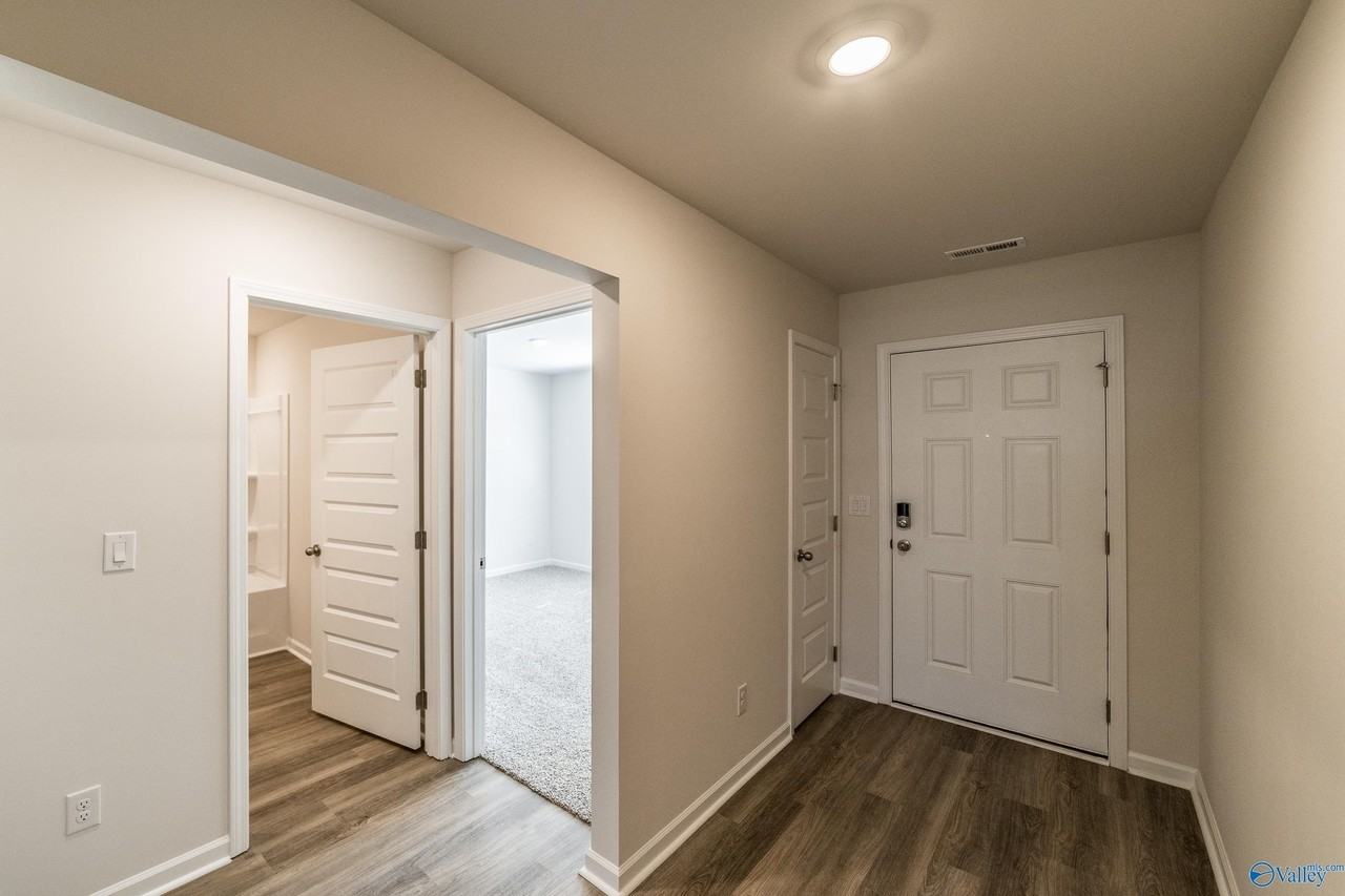153 List Rd - Photo 5 of 45