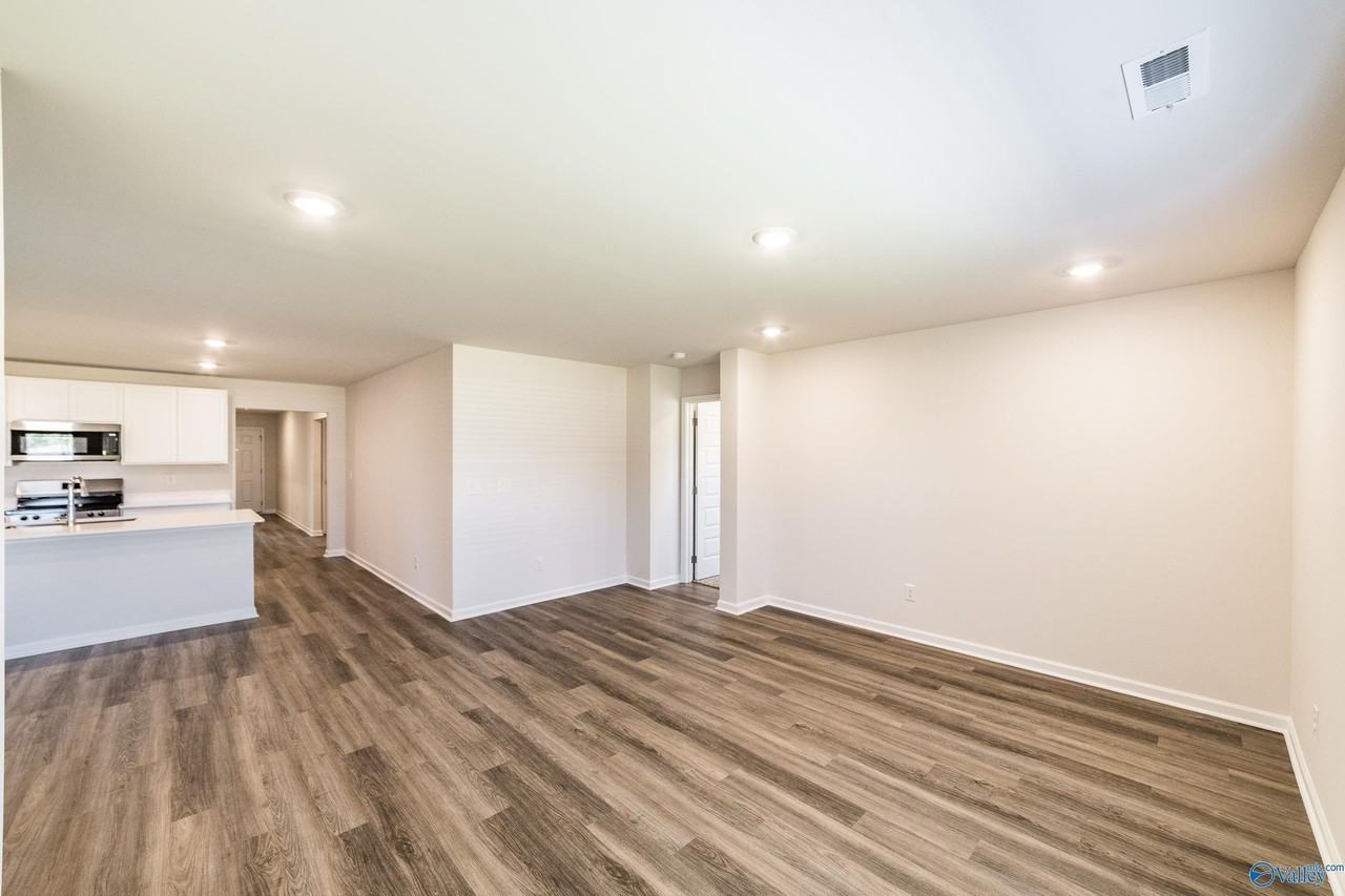 153 List Rd - Photo 6 of 42
