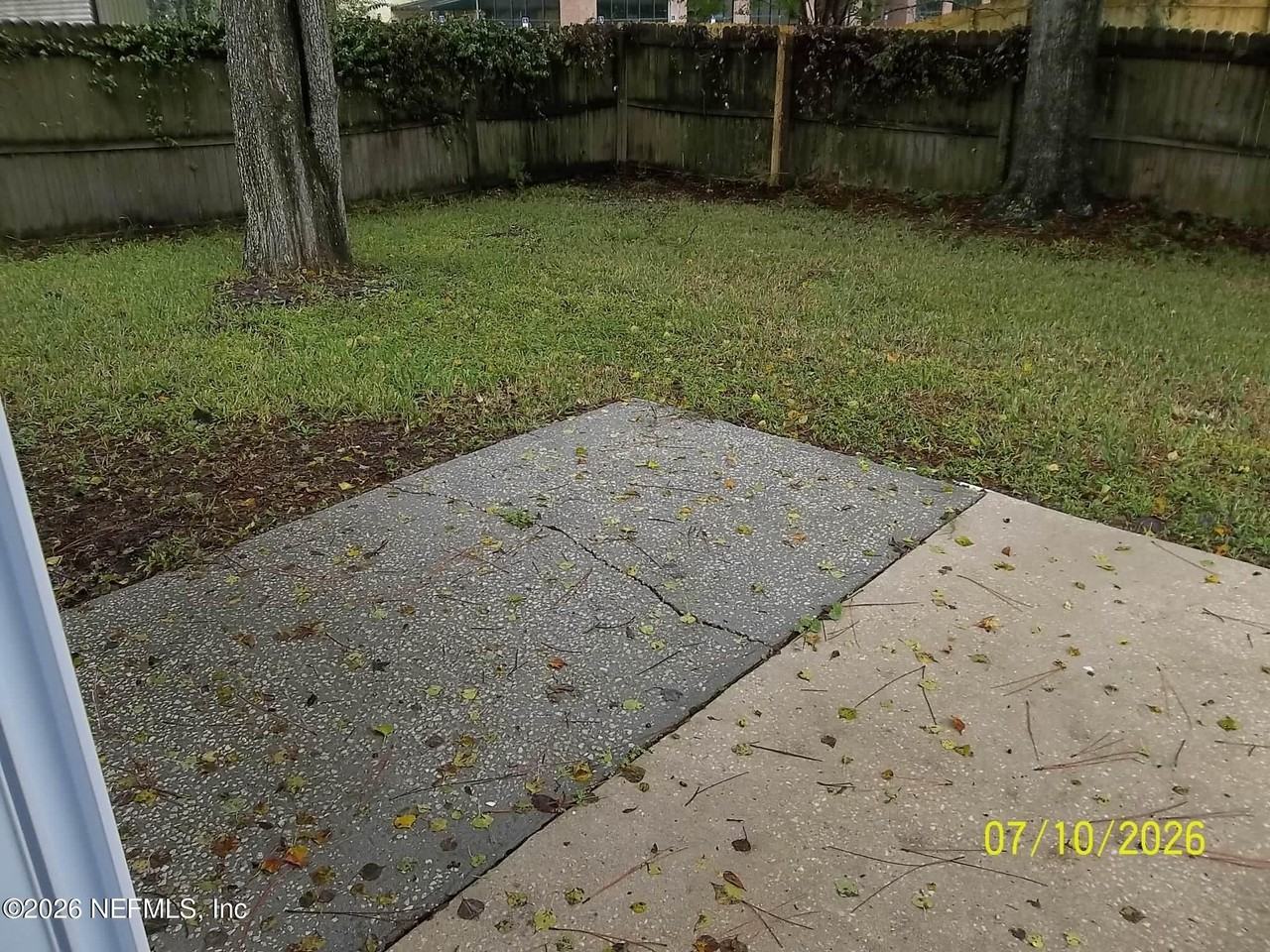 2921 College Park Dr - Photo 4 of 17