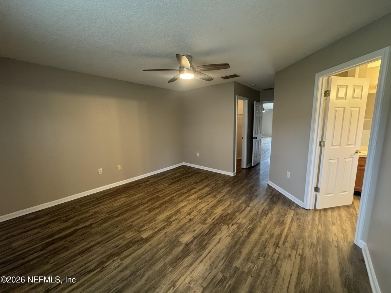 8109 Timber Point Dr - Photo 7 of 15