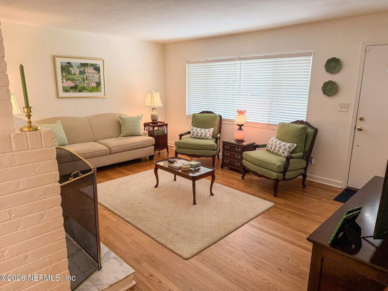 2011 Sweet Briar Ln - Photo 3 of 26