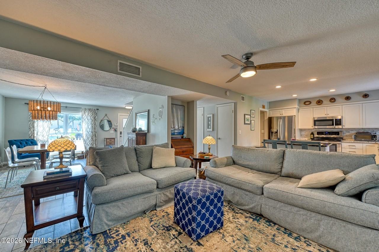 2233 Seminole Rd #32 - Photo 4 of 27