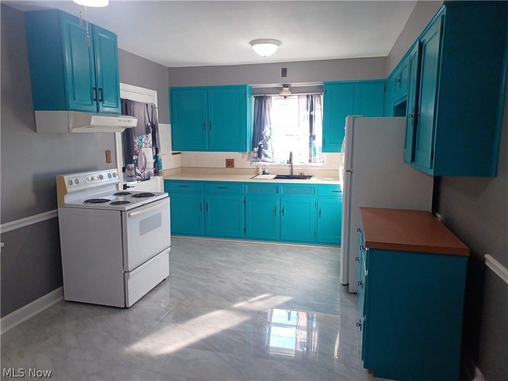 937 Mathews Rd - Photo 3 of 34