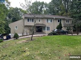 featured image of 51 Weiss Rd