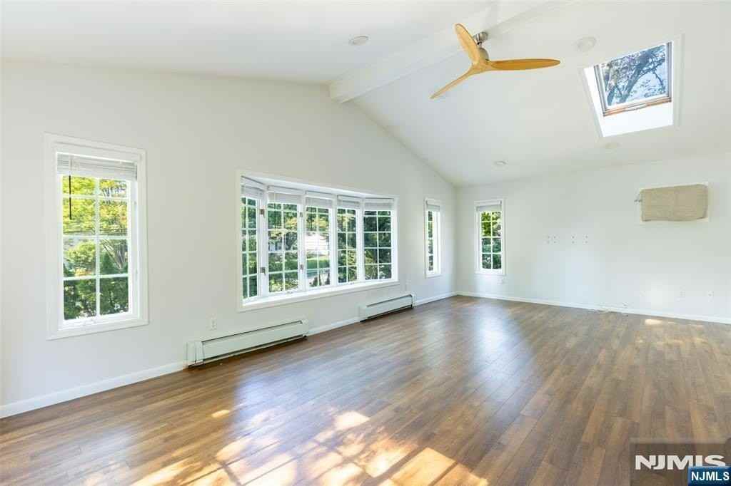 43 Spring Valley Ave - Photo 7 of 20