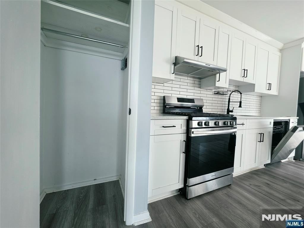 749 Broad Ave #A - Photo 5 of 14