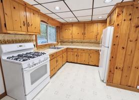 featured image of 10 Acorn Dr
