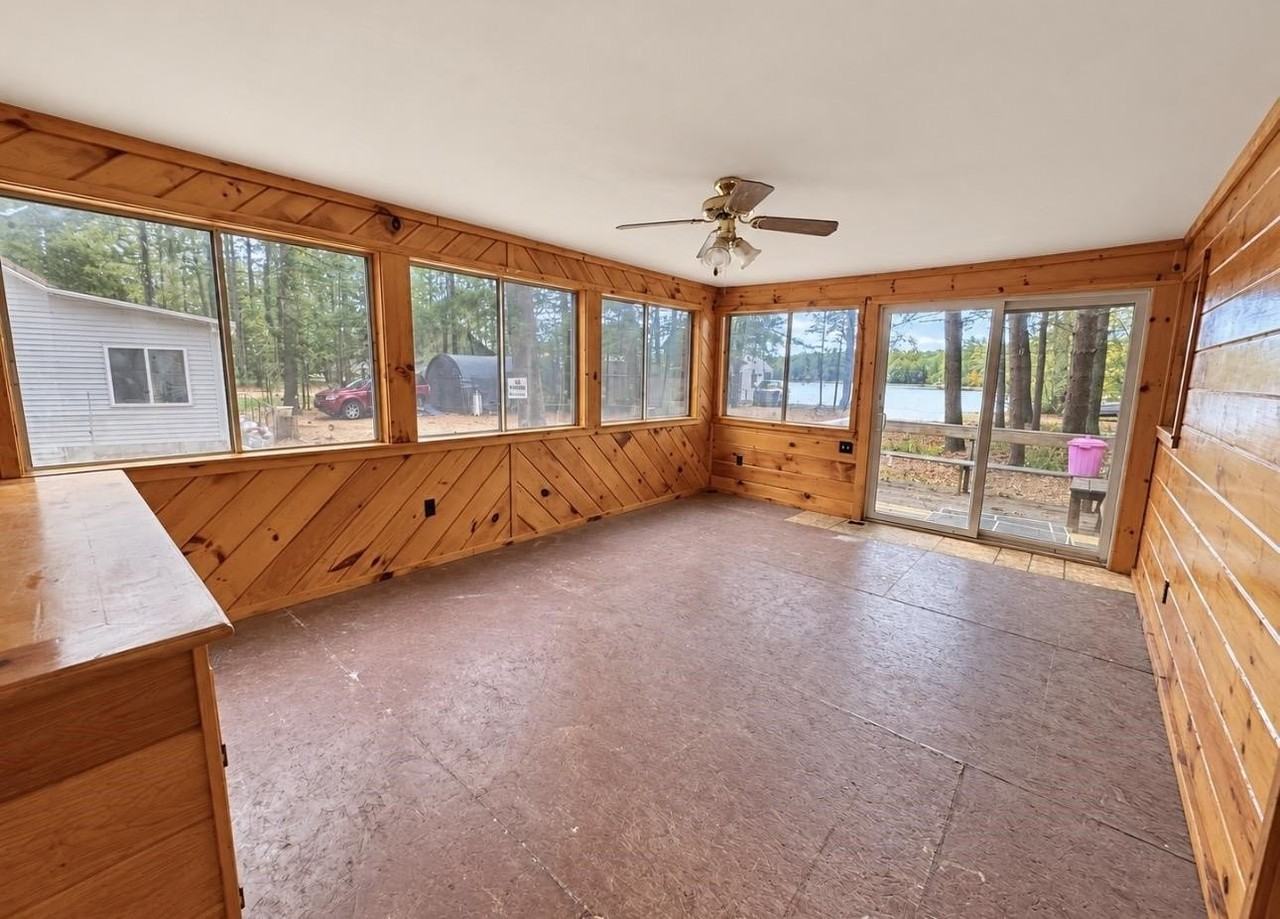 10 Acorn Dr - Photo 5 of 7