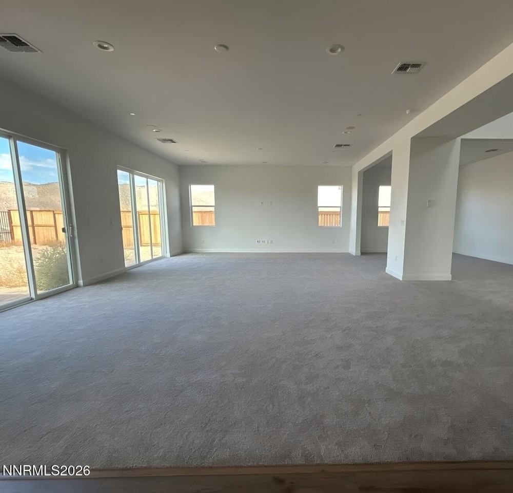 11639 Vinegar Peak Dr - Photo 5 of 19