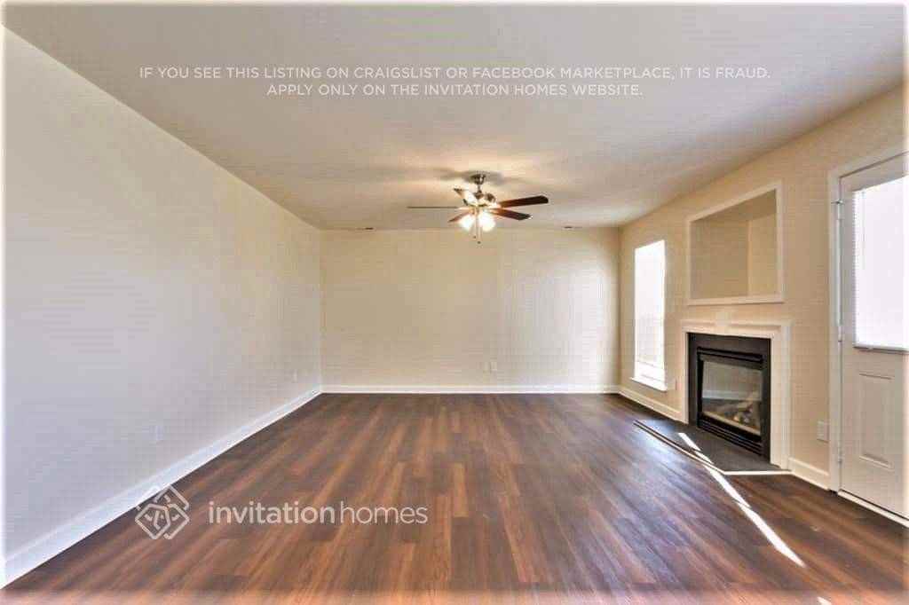 160 Elrosa Rd - Photo 2 of 17