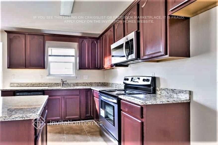 160 Elrosa Rd - Photo 5 of 17