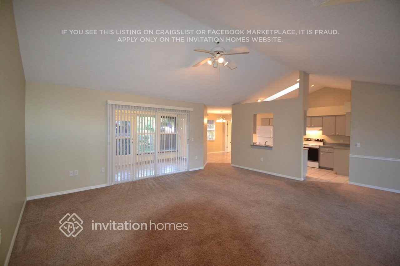4211 Arrow Dr - Photo 3 of 19