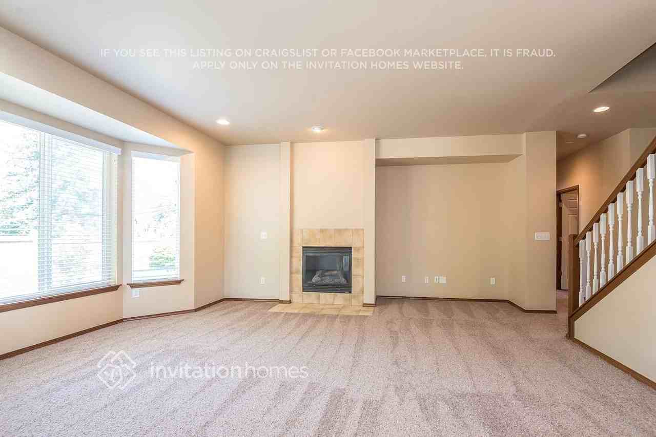 803 201st St Sw - Photo 6 of 22