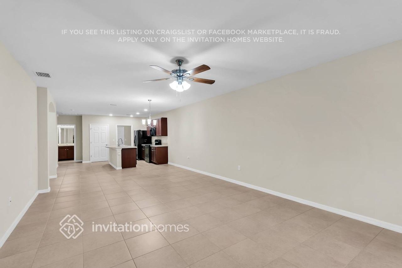 10672 Crossback Ln - Photo 7 of 27