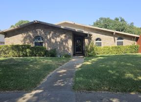 5061 Pemberton Ln - Photo 1 of 1