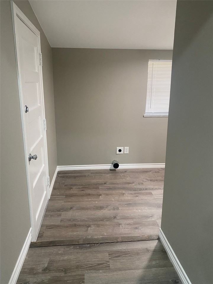 1222 S Lamar St - Photo 6 of 16