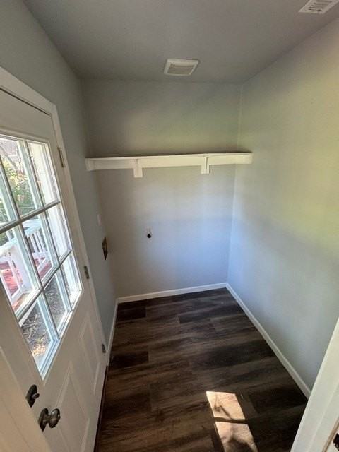 1601 Connally Ter - Photo 7 of 18