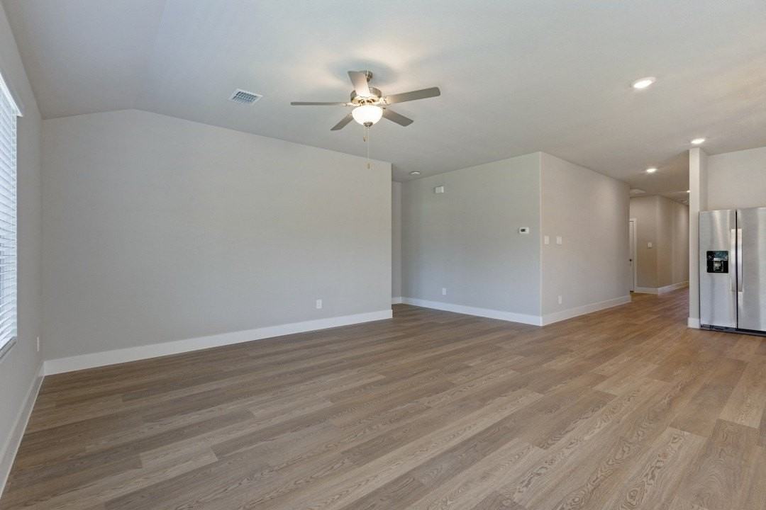 6210 Chickney Dr - Photo 4 of 26