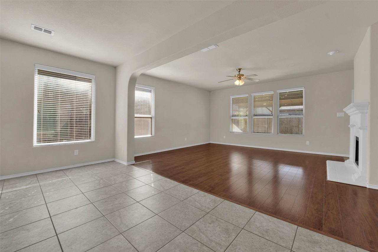 1836 Velarde Rd - Photo 7 of 28