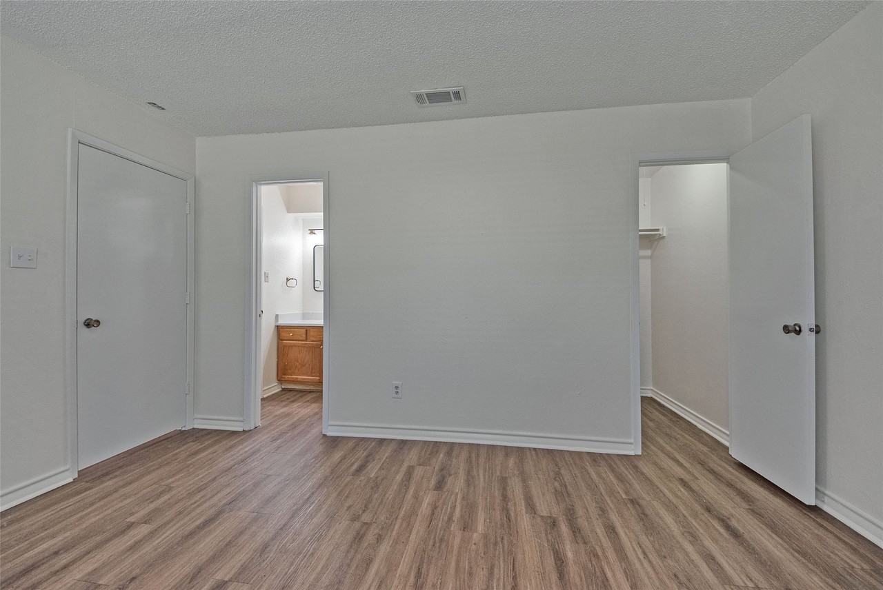 6490 Argo St - Photo 5 of 26