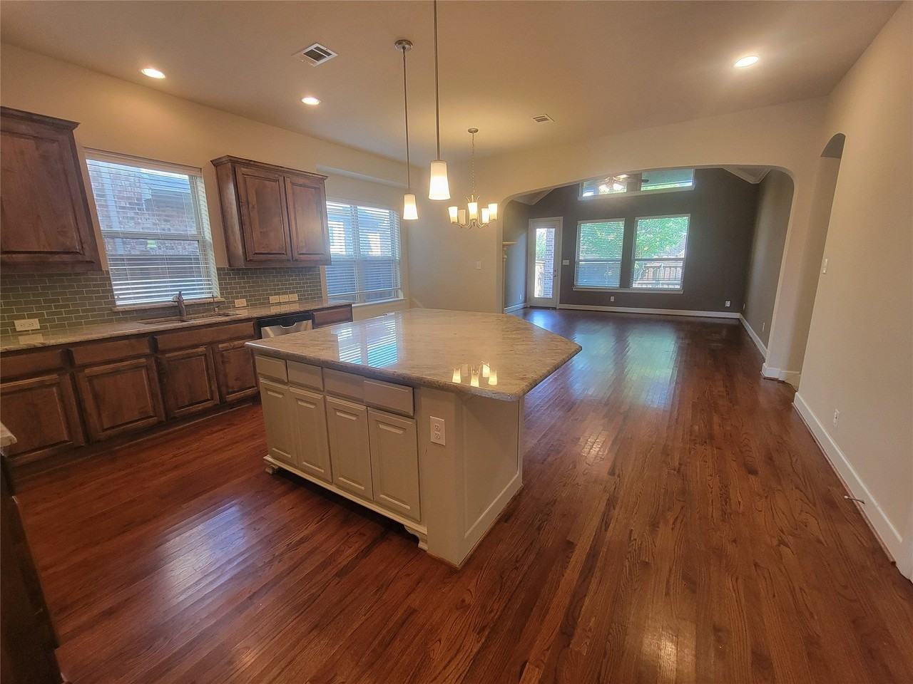 1023 Winter Fire Way - Photo 4 of 23